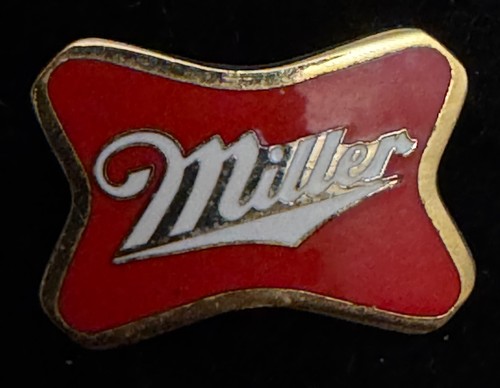 Miller beer pin badge - miller, /