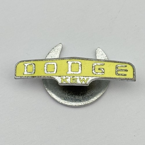 Vintage dodge kew enamel badge - kew,